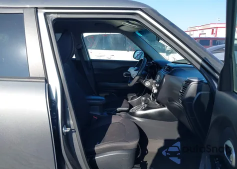 2015 Kia Soul z USA, uszkodzony, nr VIN KNDJN2A20F7121113